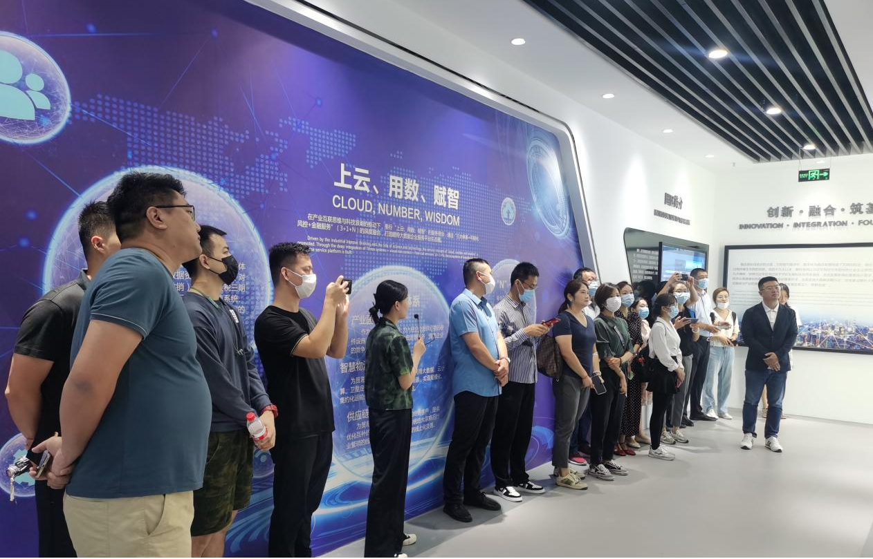 攜手共進 合作共贏  中乾匯孫總一行到瞪羚供應鏈考察交流(圖2)